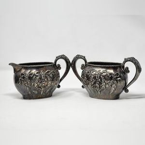 Vintage Made And Plate Guaranteed By James W Tufts Boston Mass Sugar & Creamer‎